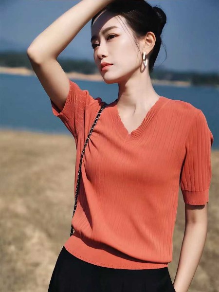 Dins底色女装品牌新品